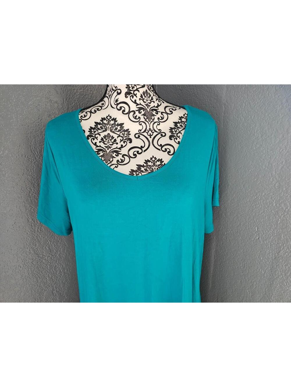 Women's L&B Lucky & Blessed Blouse Top Short Sleeve Size Large Teal Round Neck - Picture 5 of 10